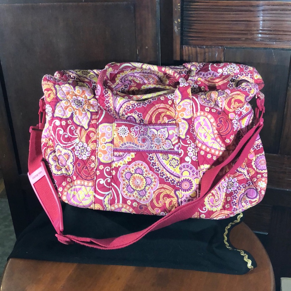 Vera Bradley travel Bag